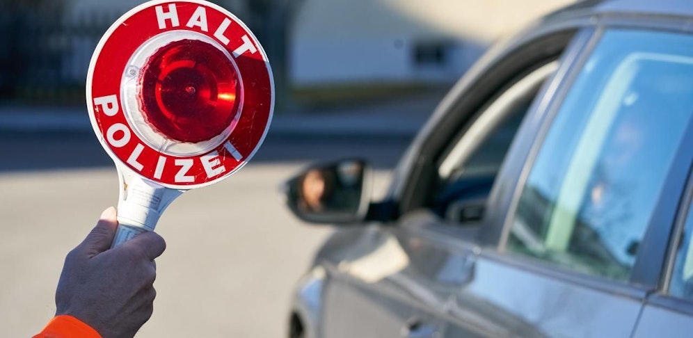 Der 23-jährige Lenker aus dem Bez. Vöcklabruck wurde immer wieder von der Polizei angehalten.