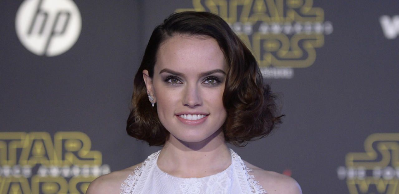 Heute.at - Daisy Ridley pfeift für immer auf Social Media