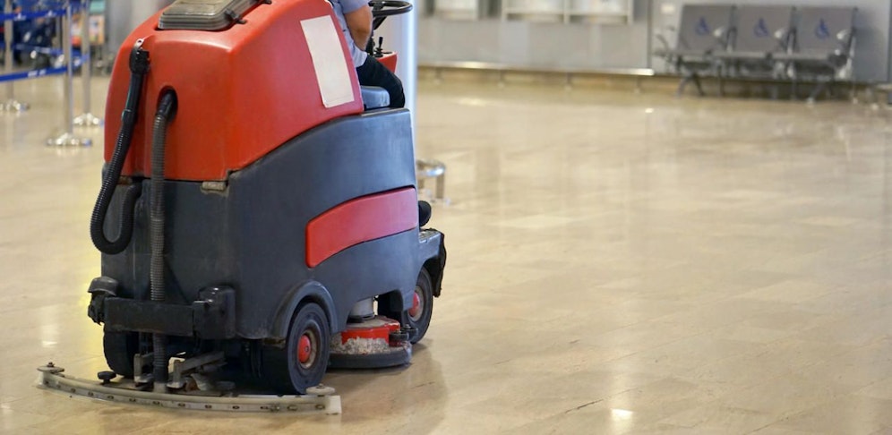 Mit der Reinigungsmaschine von Pasching nach Linz, das schaffte ein 17-Jähriger aus Linz. (Symbolfoto).