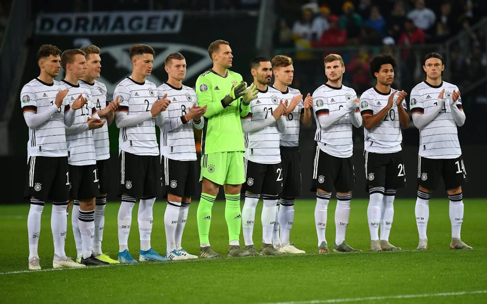 Das DFB-Team spendet für den Kampf gegen Corona.