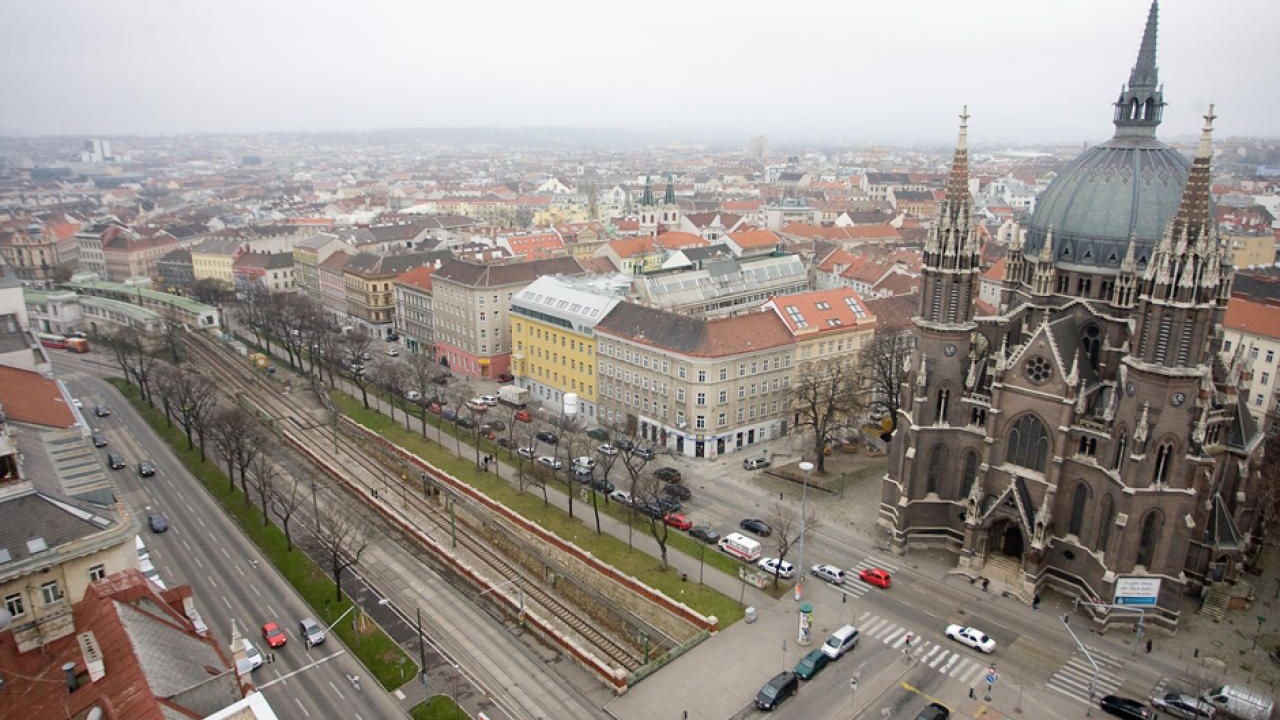 Heute.at - Raubüberfälle in Wien – Polizei fasst 3 Verdächtige