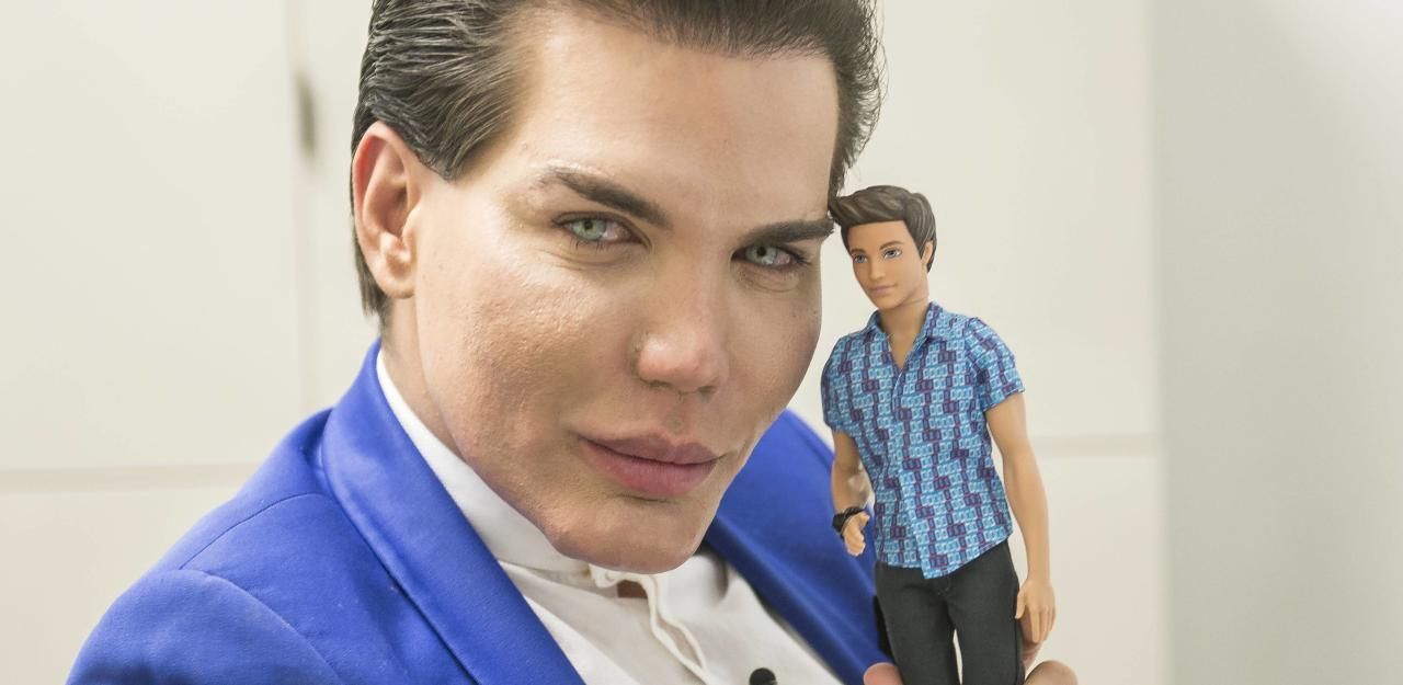 Heute.at - Zoll ließ menschlichen Ken nicht einreisen