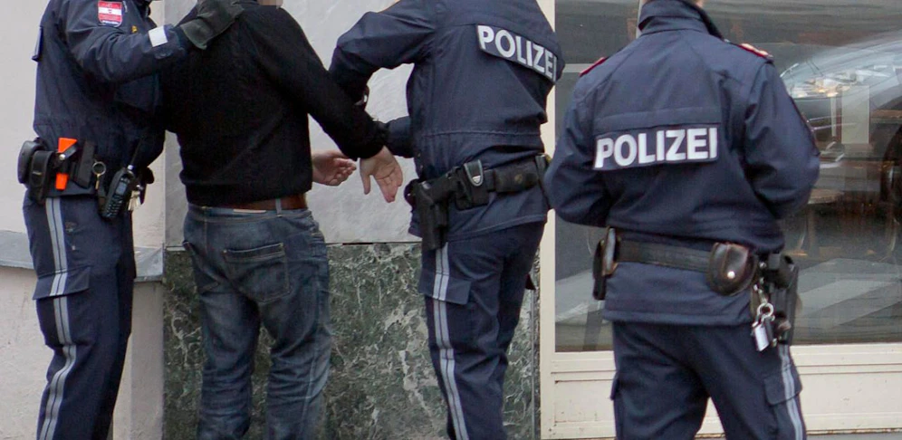 Symbolfoto einer Festnahme.