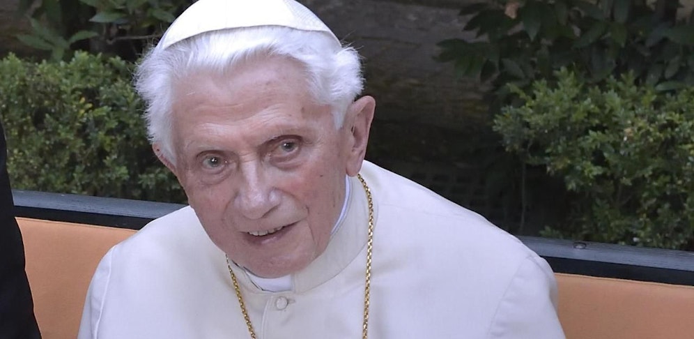 Der emeritierte Papst Benedikt XVI. bei einem seiner seltenen öffentlichen Auftritte im Jahr 2018.