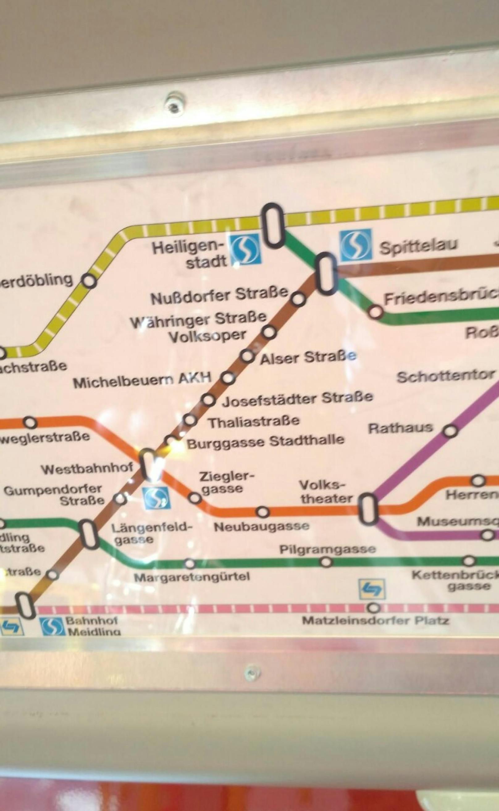 Können Sie den Fehler am U-Bahn-Plan entdecken?