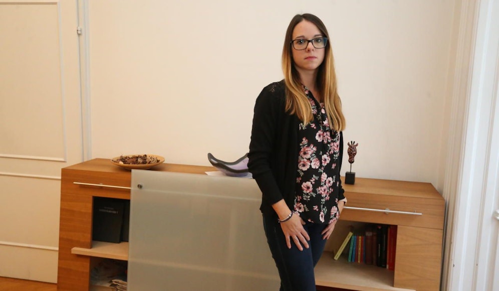 Klaudia R. (30) muss ein Leben lang Blutverdünnungsmittel einnehmen. 