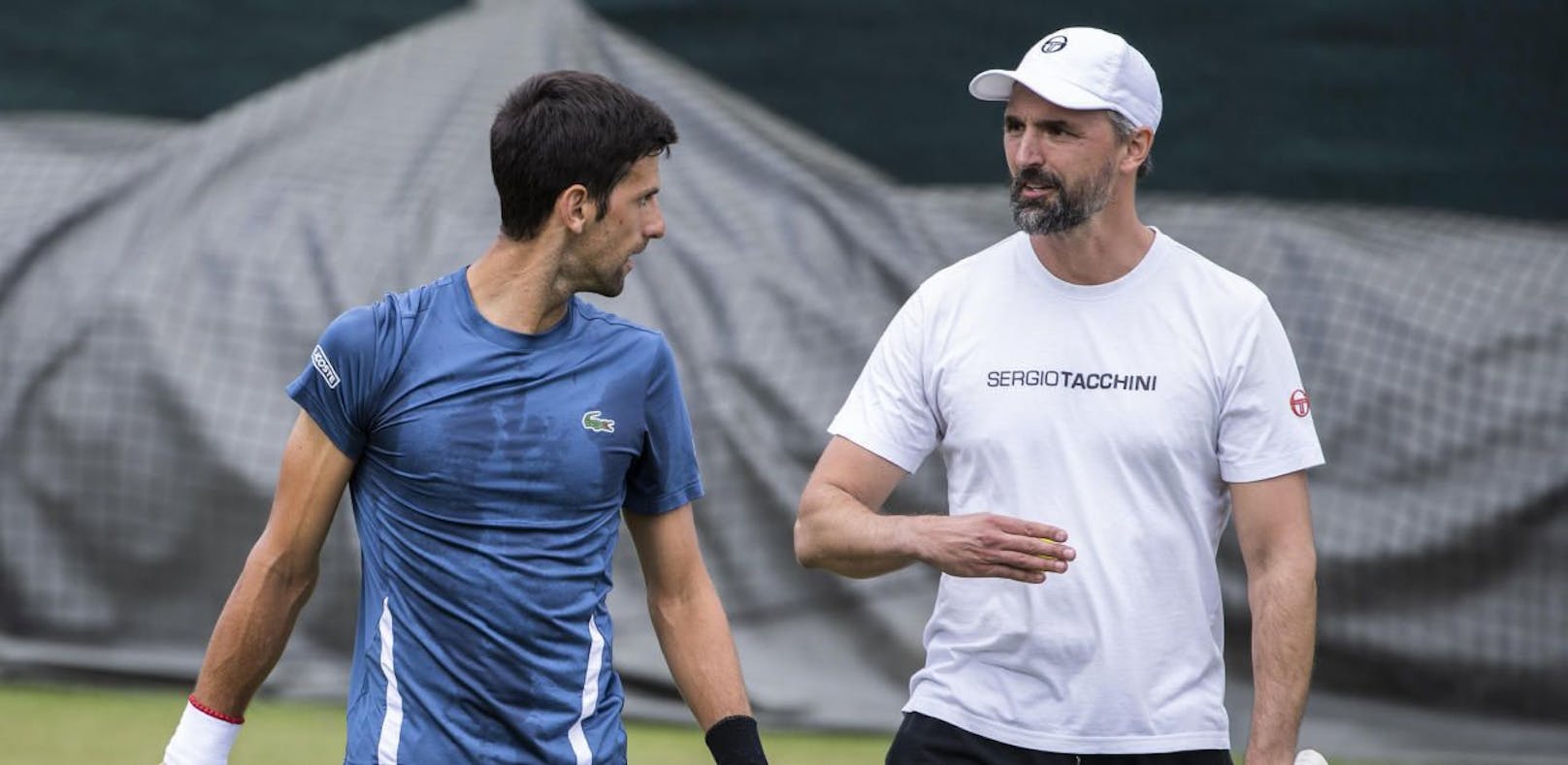 Goran Ivanisevic (r.) trainiert derzeit Novak Djokovic. 
