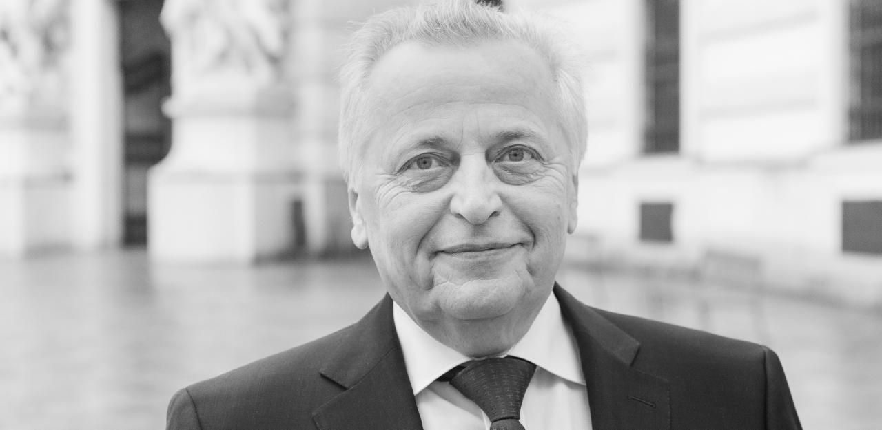 Heute.at - Rudolf Hundstorfer auf der Insel Brac gestorben