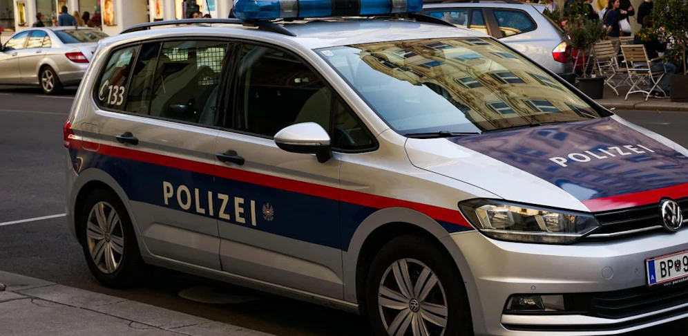 Ein falscher Polizist wollte hohe Summen erbeuten. Es gelang ihm nicht.