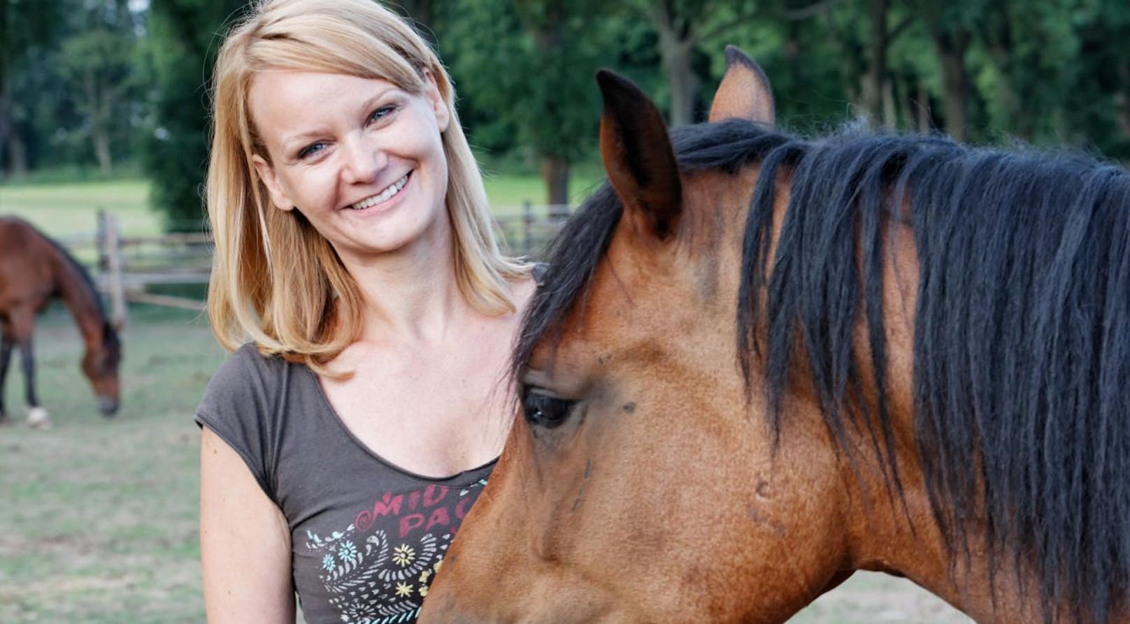 Kein Witz: Die Berliner Tierkommunikatorin Claudia Serdynski (40) spricht mit Gelsen. Allerdings nur privat. 