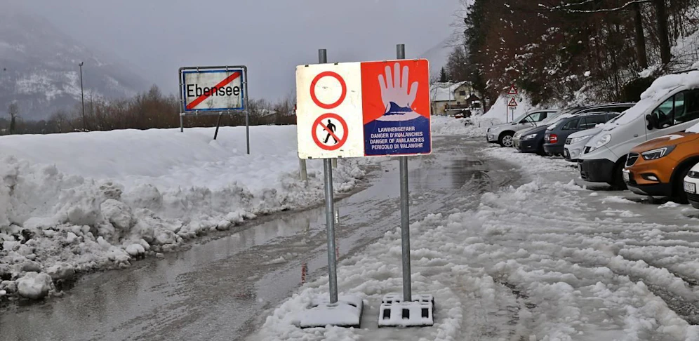 Höchste Lawinengefahr bei Ebensee: Der Schnee hat OÖ fest im Griff! 