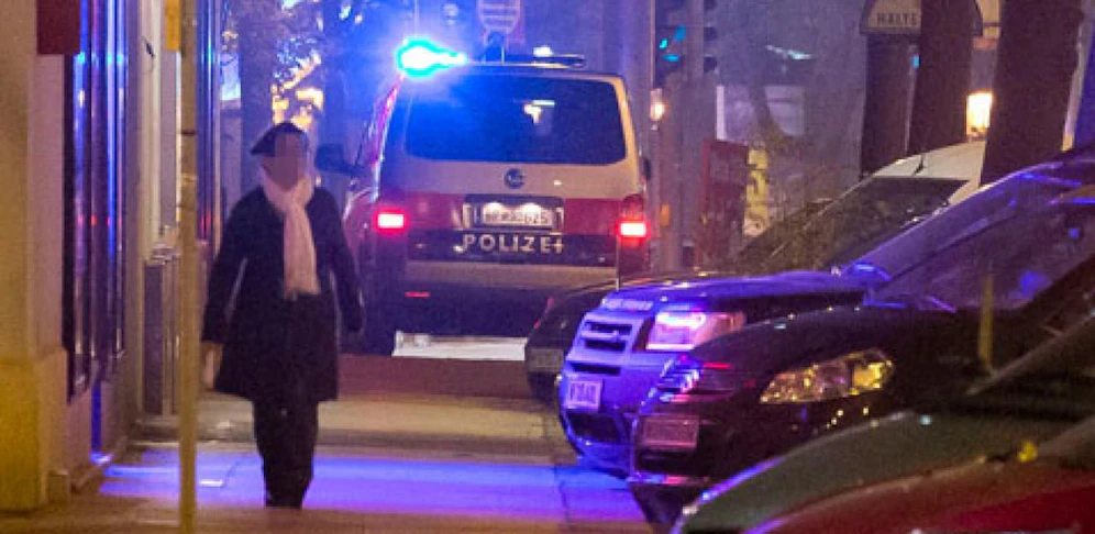 Die Polizei nahm den betrunkenen Mann fest