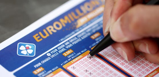 Ein Engländer sichert sich den 190 Millionen Europot