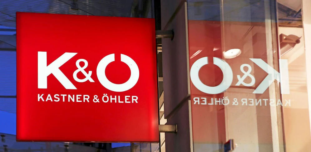 Freitagnachmittag kam es im "Kastner & Öhler"-Kaufhaus in Graz zu einem aufsehenerregenden Polizeieinsatz.