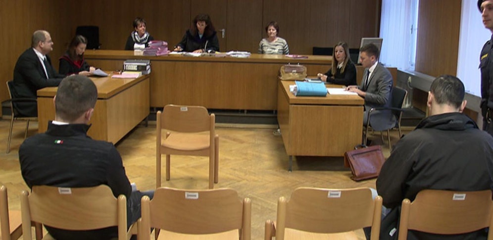 Der "Fensterbohrer" und sein Cousin vor dem Straflandesgericht in Klagenfurt.