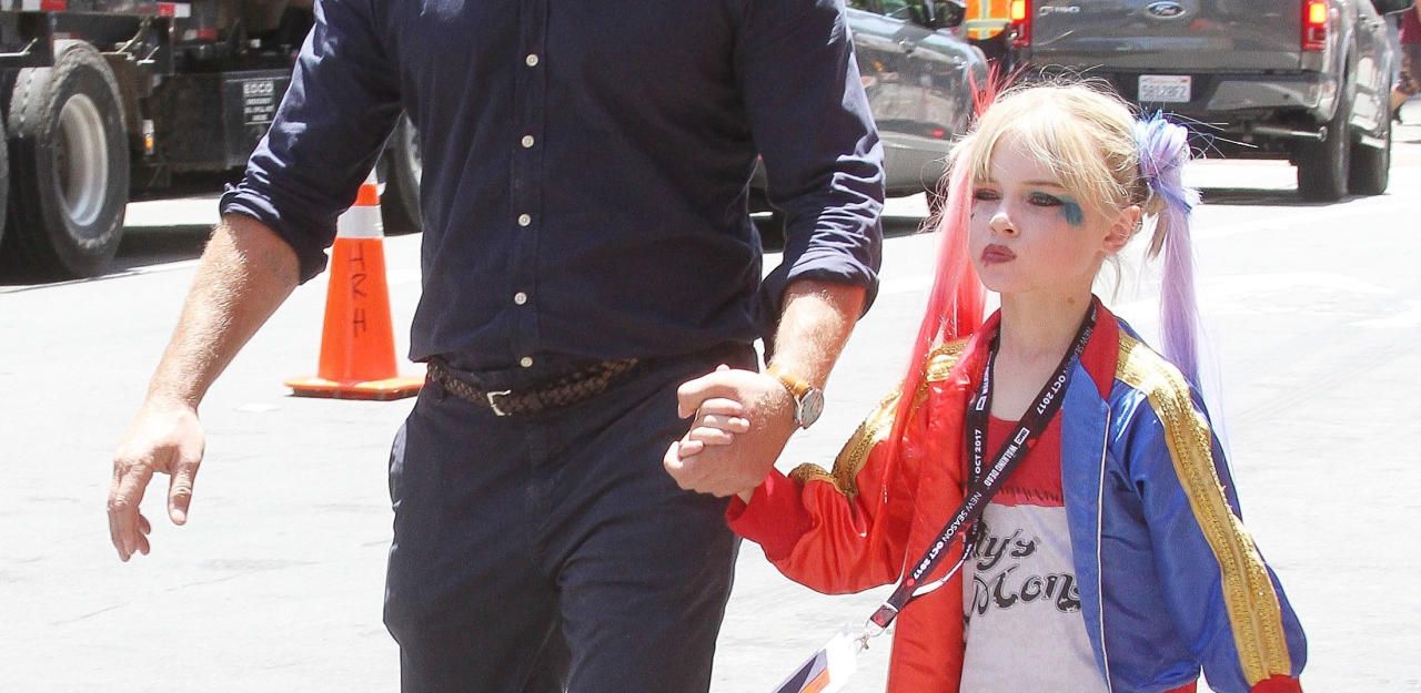 Heute.at - Sohn von Liev Schreiber trug Harley-Quinn-Outfit