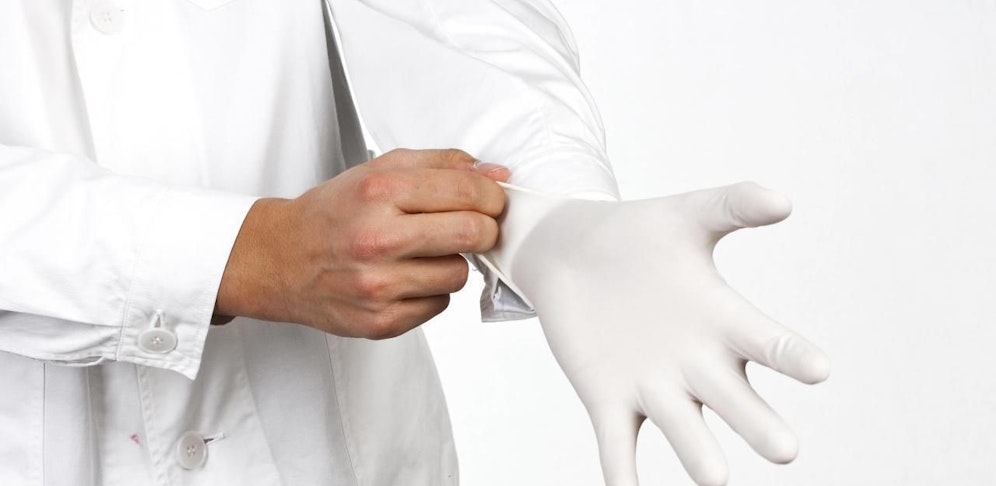 Die SPÖ fordert von Sozialministerin Hartinger-Klein eine sofortige "Attaktivierung" des Arztberufes.