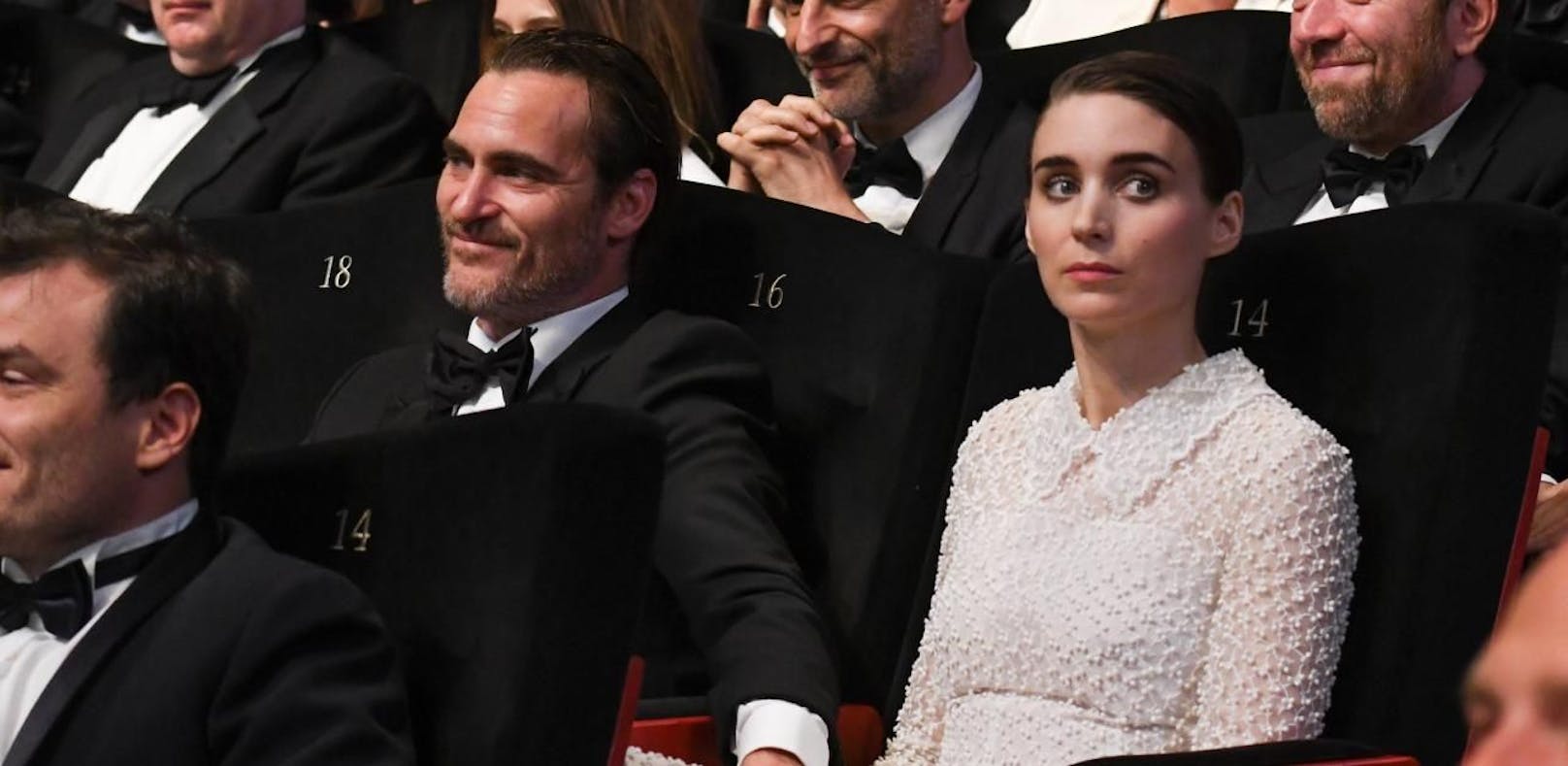 Rooney Mara und Joaquin Phoenix turteln in Cannes