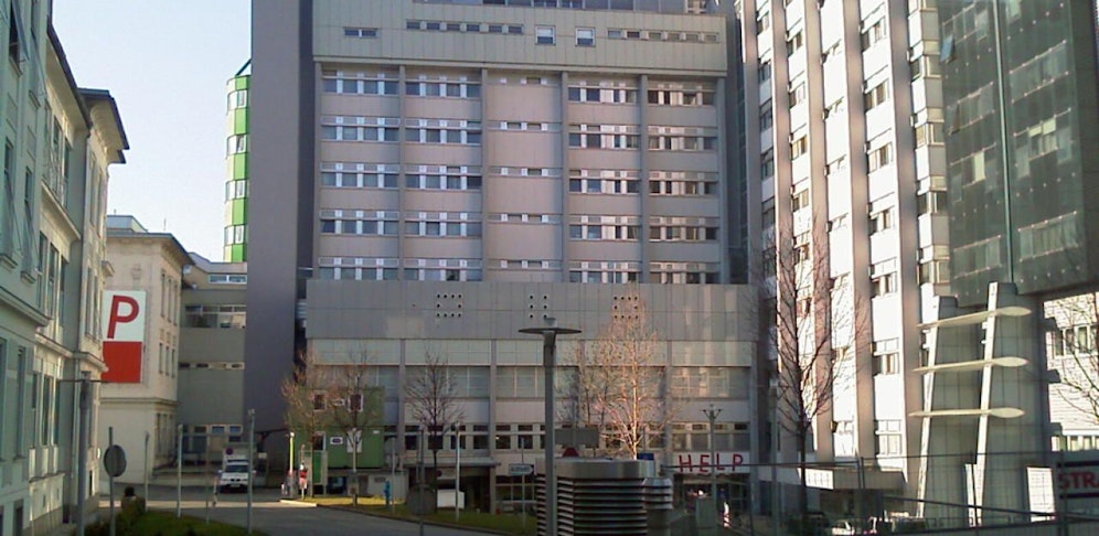 Die Frau wurde in das LKH Graz gebracht