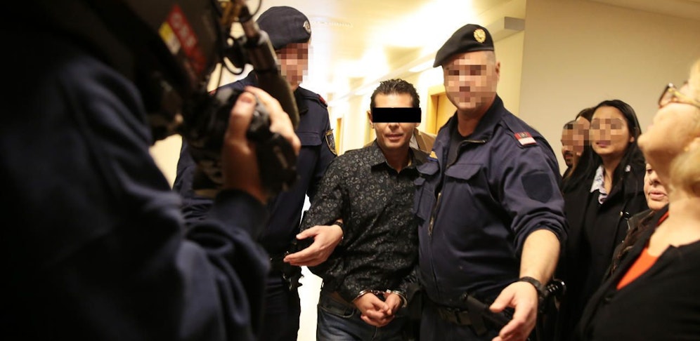 Svetozar M. auf dem Weg in den Gerichtssaal