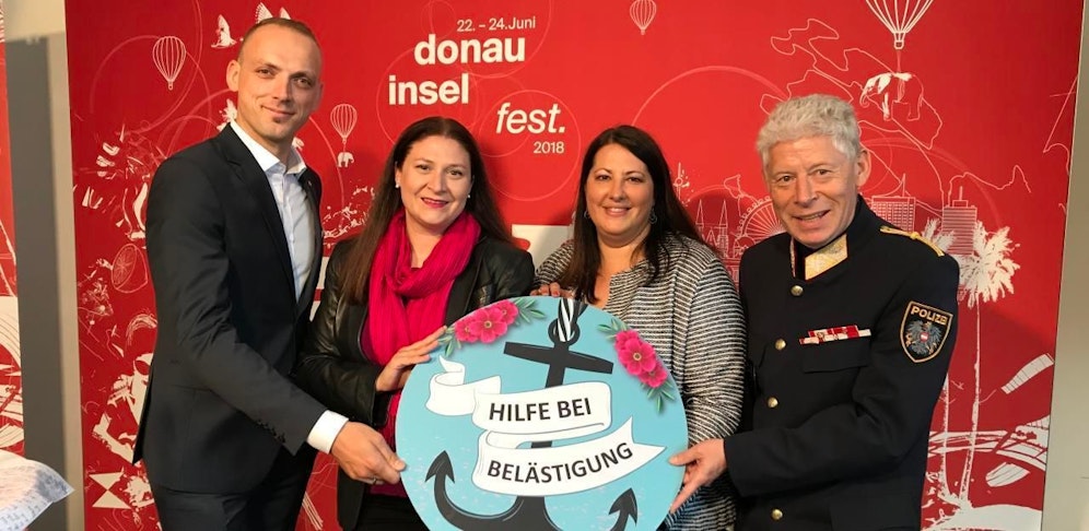 Donauinselfest-Organisator Thomas Waldner, SPÖ-Wien-Managerin Barbara Novak, Frauenstadträtin Kathrin Gaal und Landespolizei-Vizepräsident Michael Lepuschitz