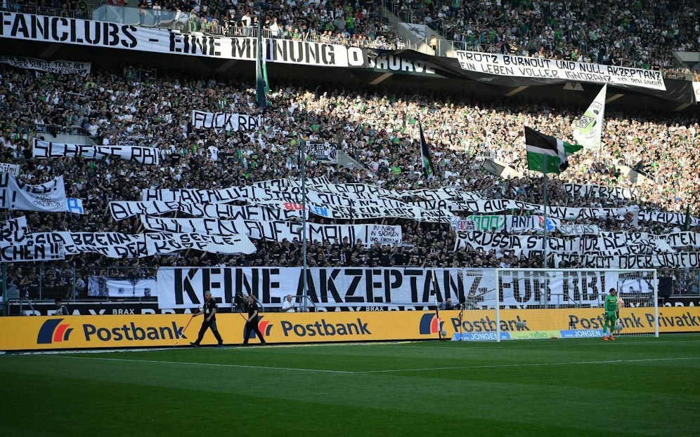 Beleidigende Plakate von Gladbach