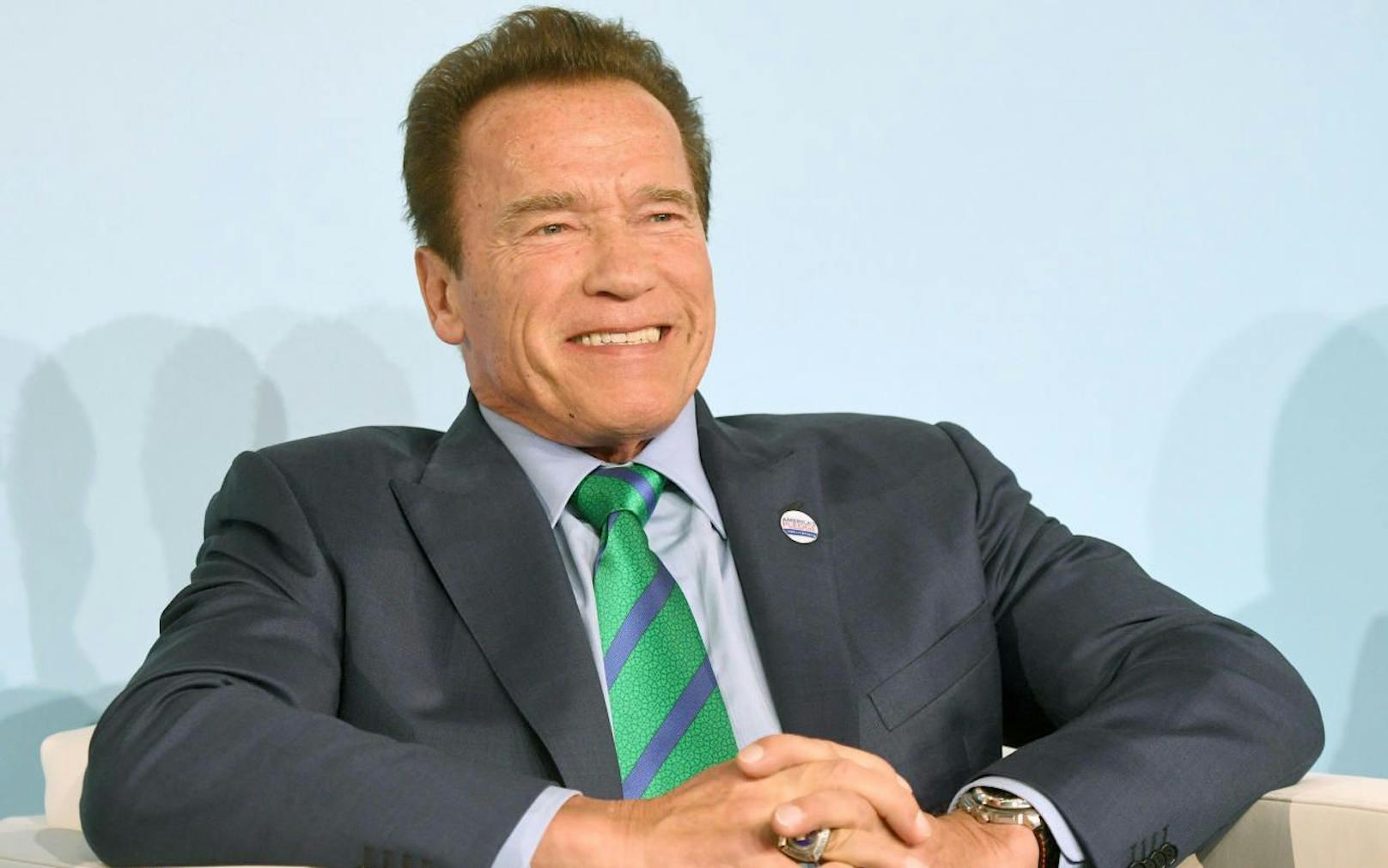 Arnold Schwarzenegger wurde bei der Weltklimakonferenz in Bonn (D) wie ein Popstar gefeiert.