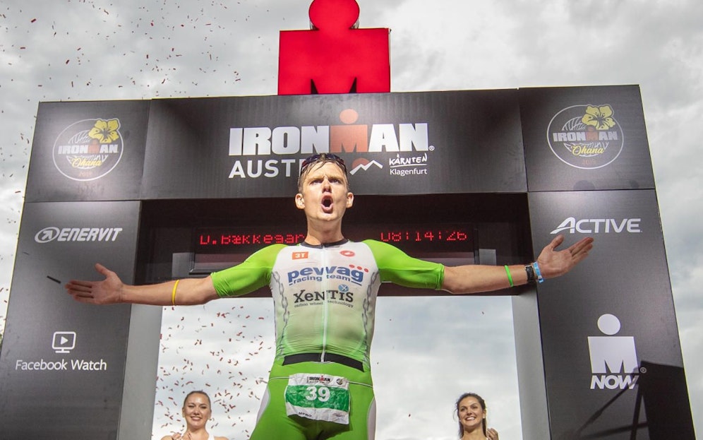 Der Däne Daniel Baekkegard siegt beim Ironman 2019 in Klagenfurt.