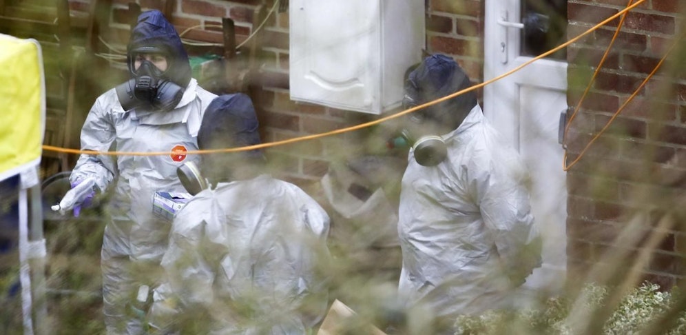 Ermittler im Fall Skripal.