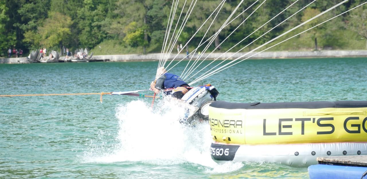Heute.at - Hier stürzt eine Vespa über dem Wolfgangsee ab