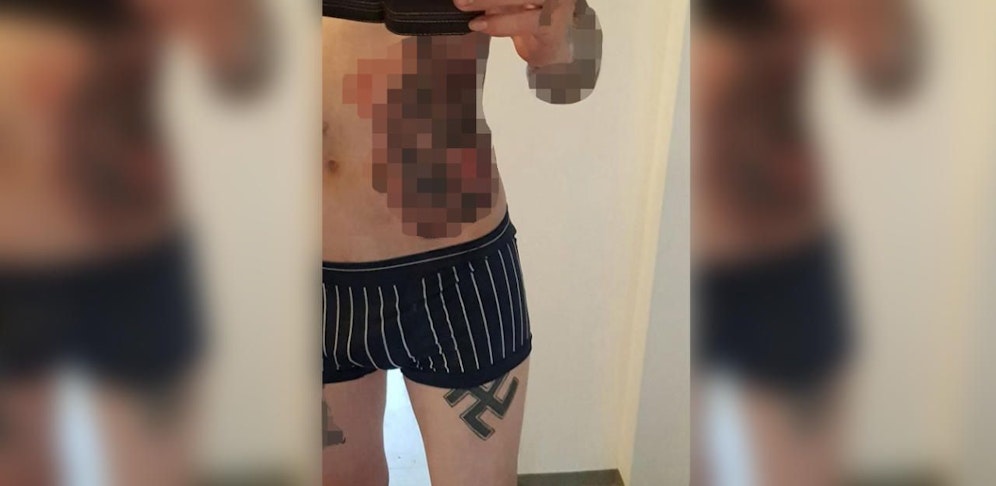 Dieses Foto postete der Neonazi auf der Facebook-Gruppe. 