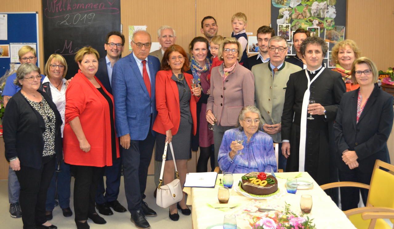 Korneuburgerin feierte ihren 100. Geburtstag Österreich Heute.at