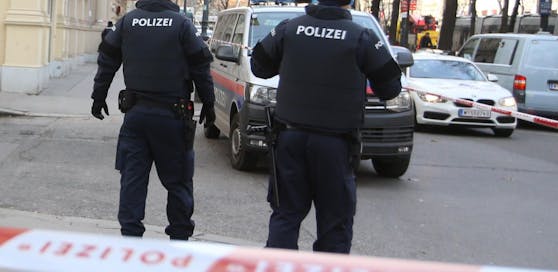 Die Polizei konnte den Verdächtigen noch am Tatort festnehmen.