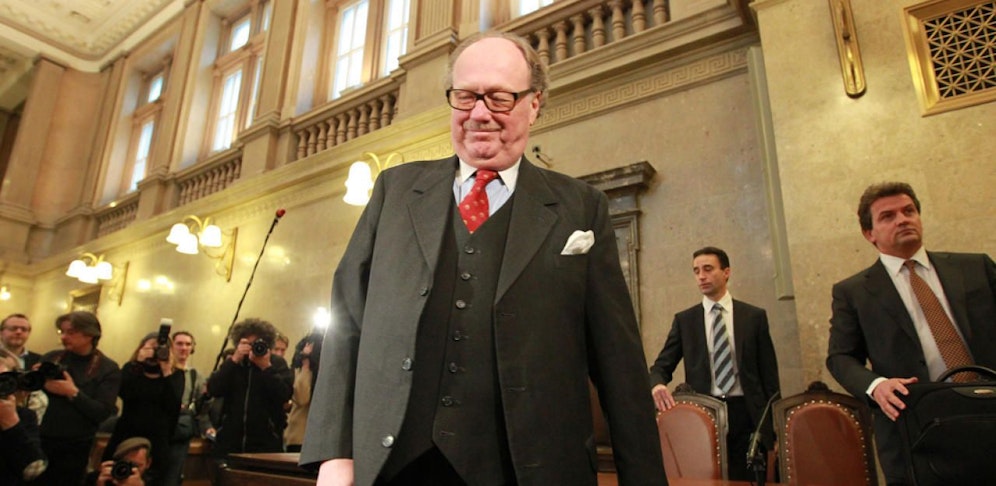 Lobbyist Alfons Mensdorff-Pouilly ist zwar rechtskräftig verurteilt, sein Strafmaß wurde jedoch erheblich reduziert.