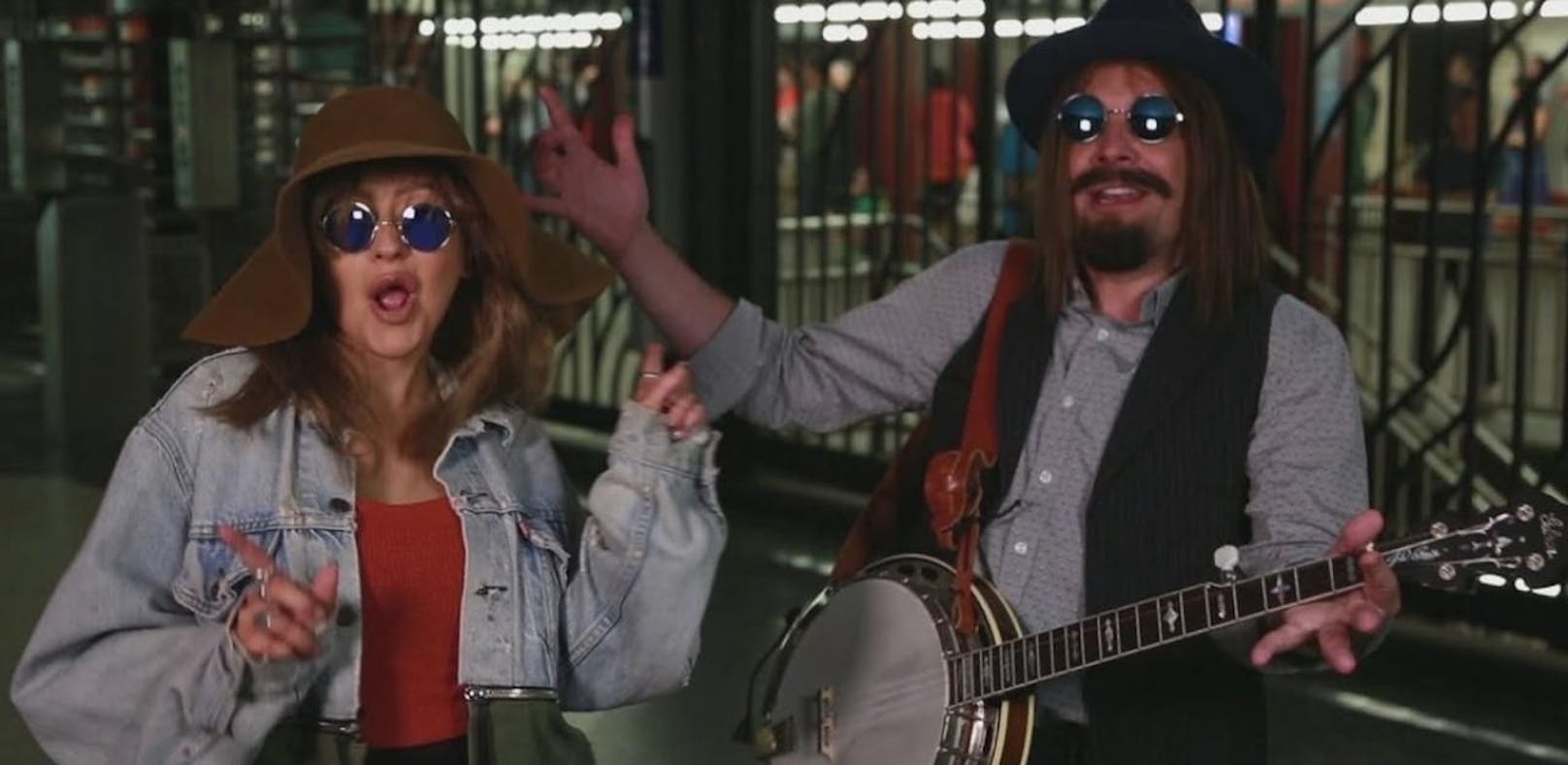 Christina Aguilera singt in New Yorker U-Bahn