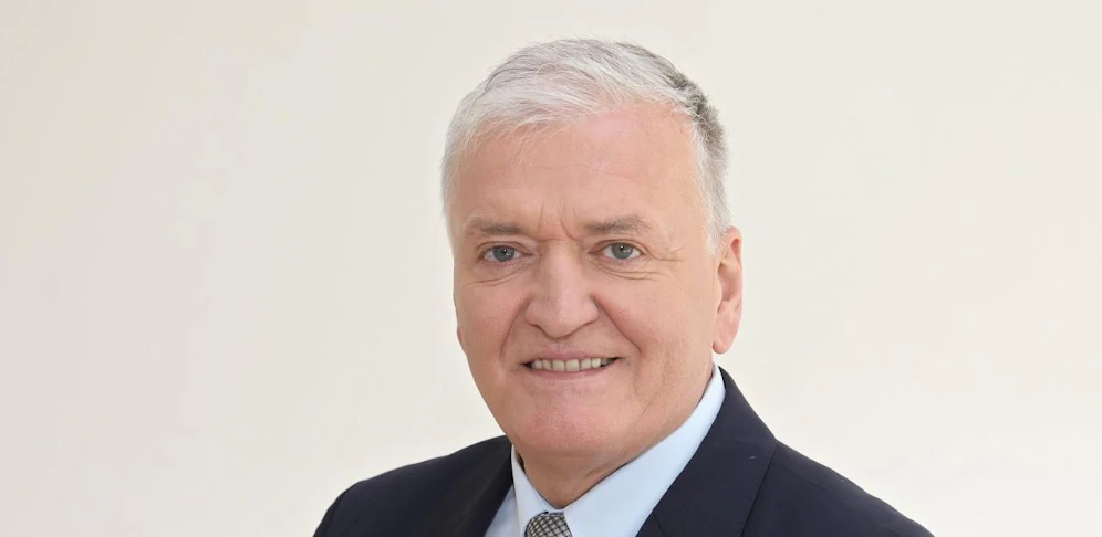 Landeshauptfrau-Stellvertreter Franz Schnabl (SPÖ) setzt sich für eine vollständige Rückerstattung bei stornierten Reisen ein.