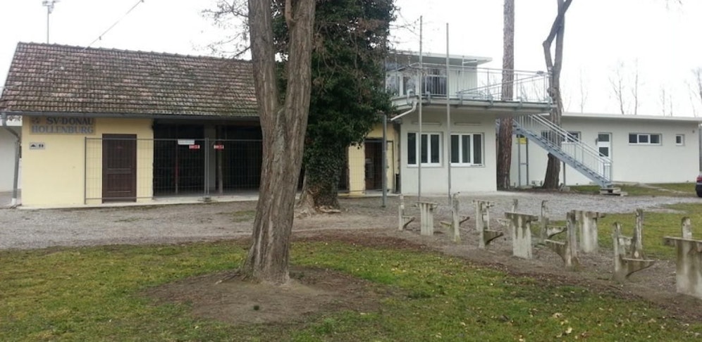 Einbruch beim SV Hollenburg: Traktor, Geräte und Werkzeug sind weg.