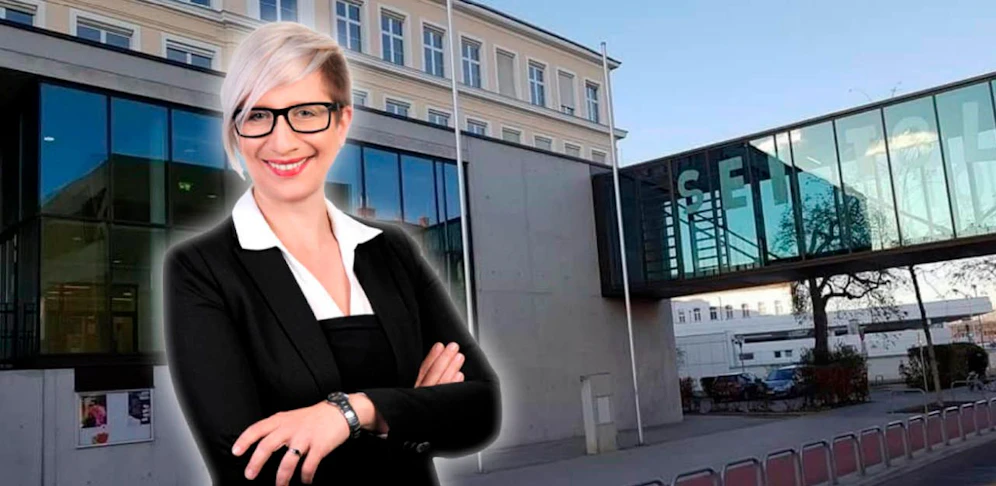 Gym Schwechat; Anwältin des Lehrers