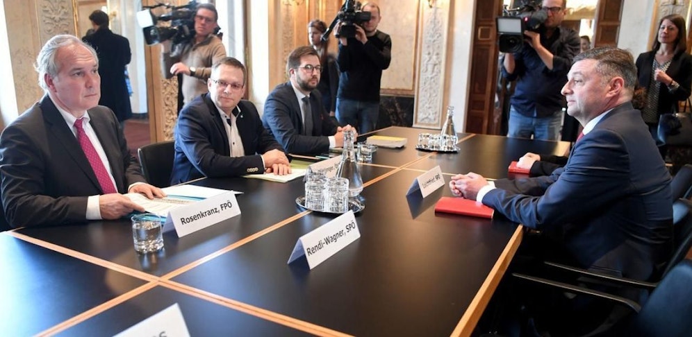 Auch im persönlichen Gespräch mit Türkis-Blau lehnte die SPÖ die Sicherheitshaft ab - es sei "das erste und letzte Gespräch" gewesen.