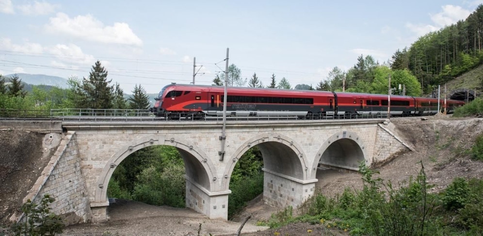 Fernverkehrszüge fahren ab Mittwoch wieder.