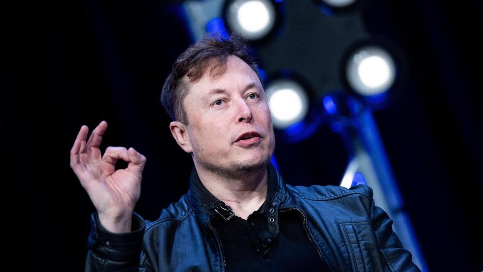Elon Musk machte an der Konferenz "The B Word" deutlich, dass er weiterhin in die Kryptowährung Bitcoin investieren wird.
