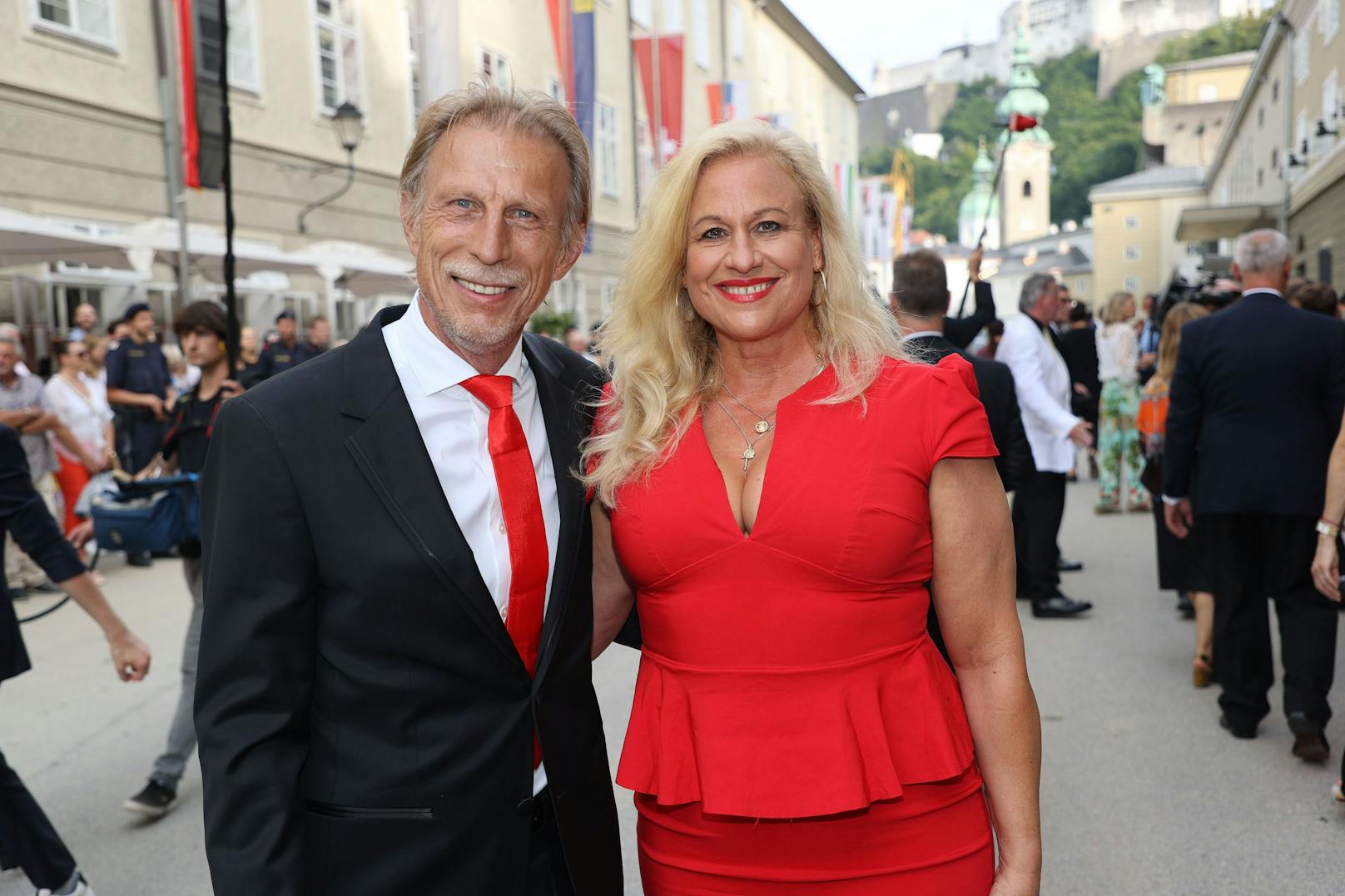 Der deutsche Fußballtrainer Christoph  Daum mit Ehefrau Angelica Camm-Daum.