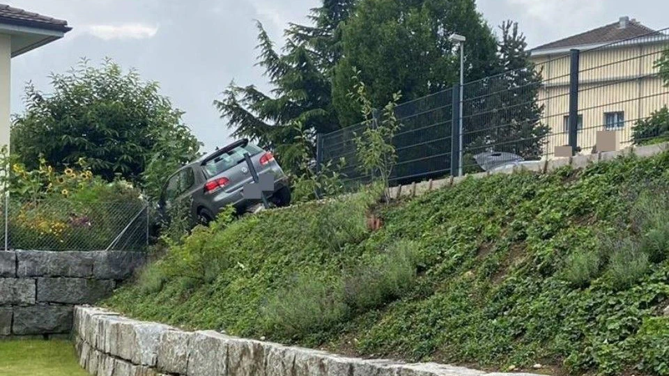 Der 18-Jährige ist seinen Führerschein wieder los.