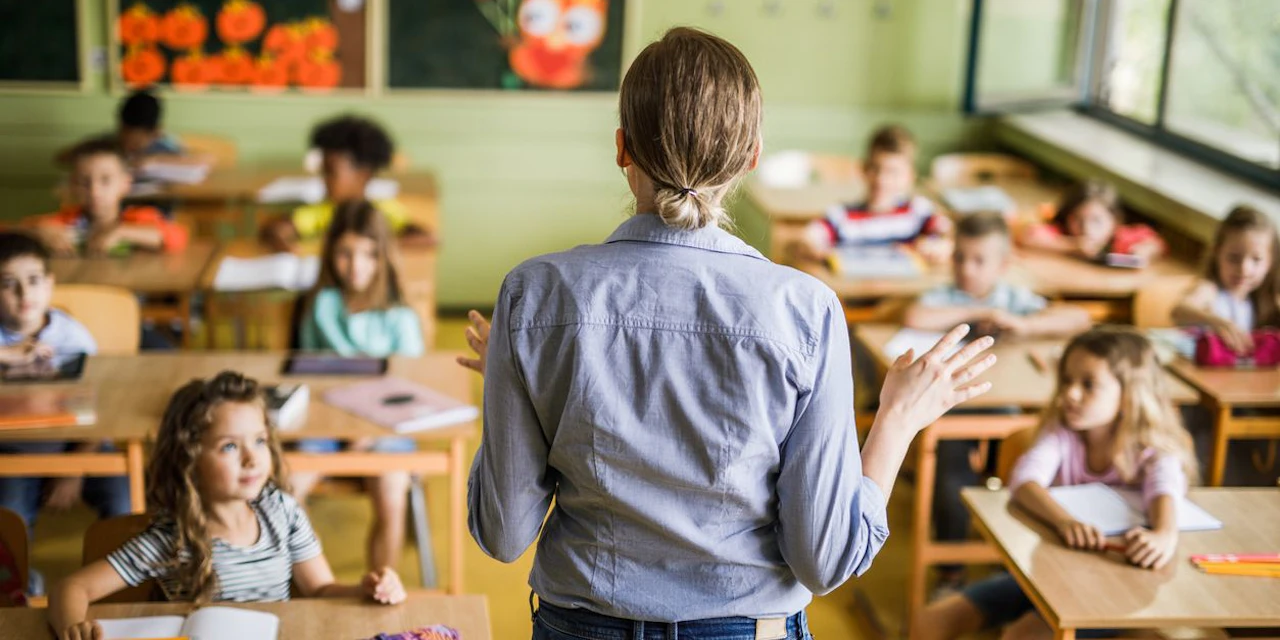 Fix – 3 Tests pro Woche für alle ungeimpften Schüler - Vimarsana News