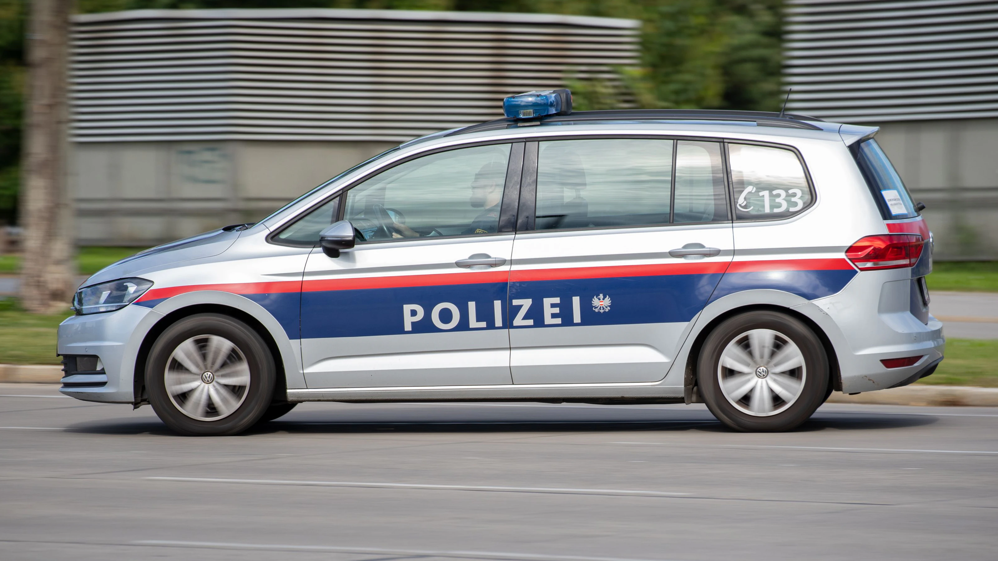 Die Polizei nahm den 47-jährigen Angreifer fest (Symbolbild).