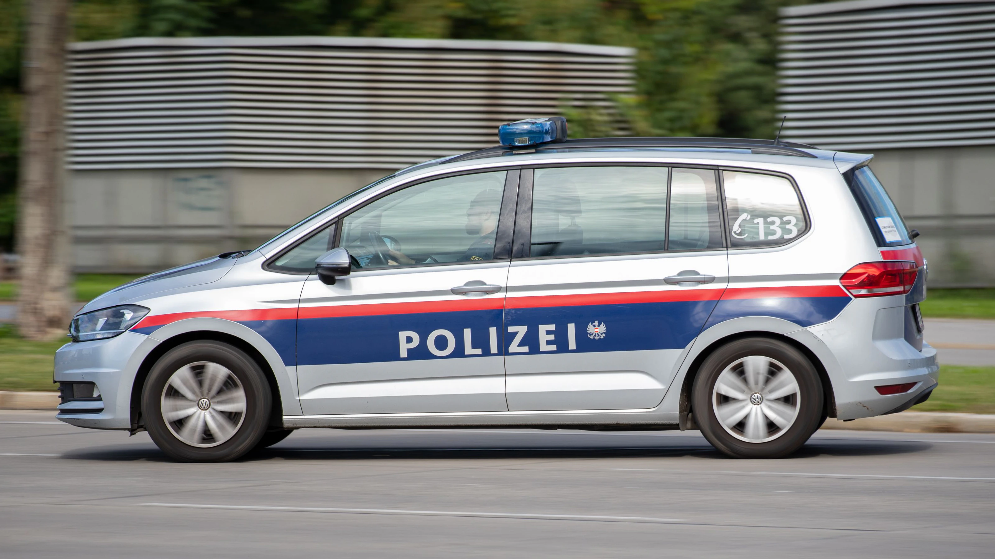 Die Polizei nahm den 47-jährigen Angreifer fest (Symbolbild).