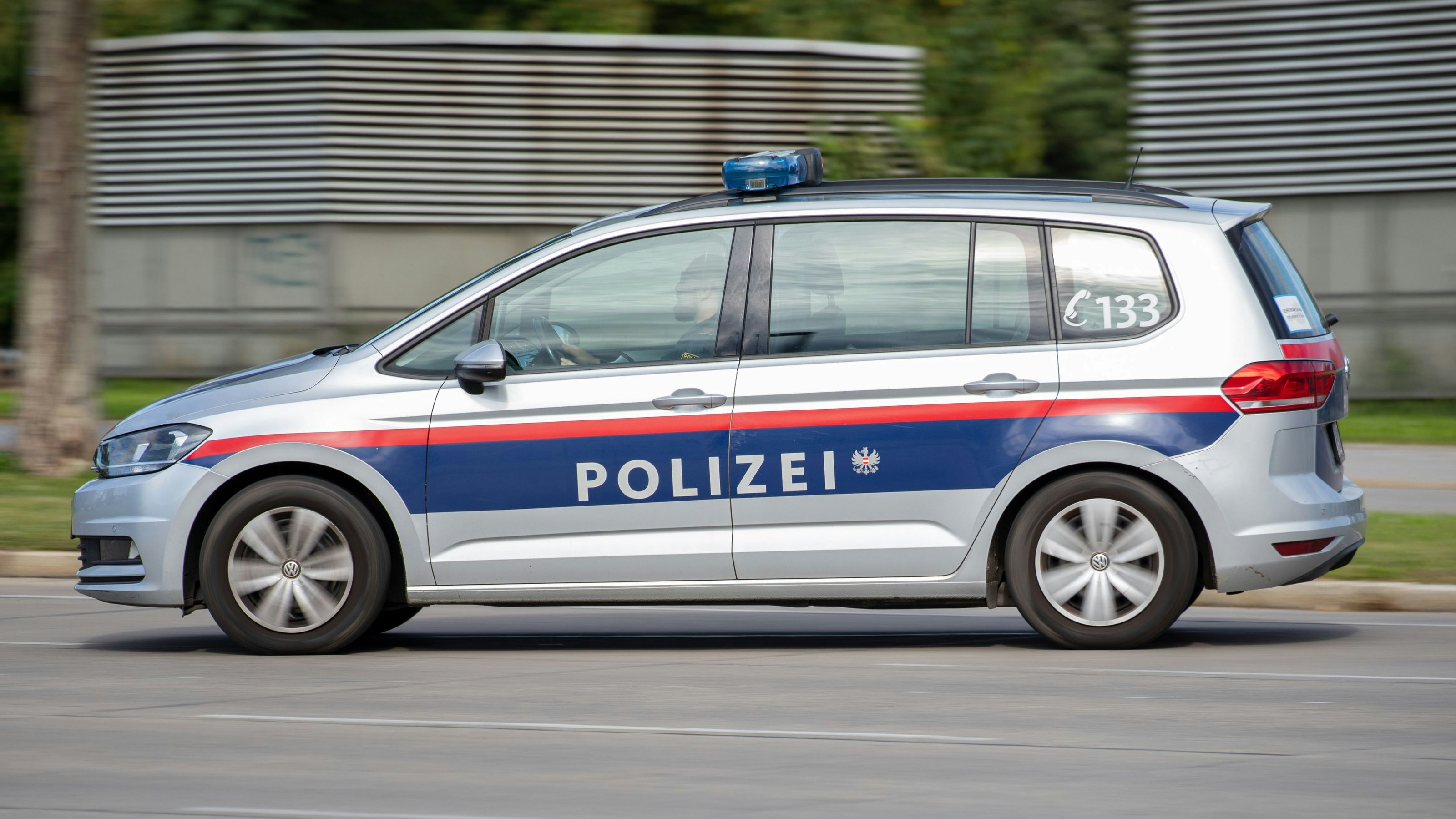 Die Polizei nahm den 47-jährigen Angreifer fest (Symbolbild).