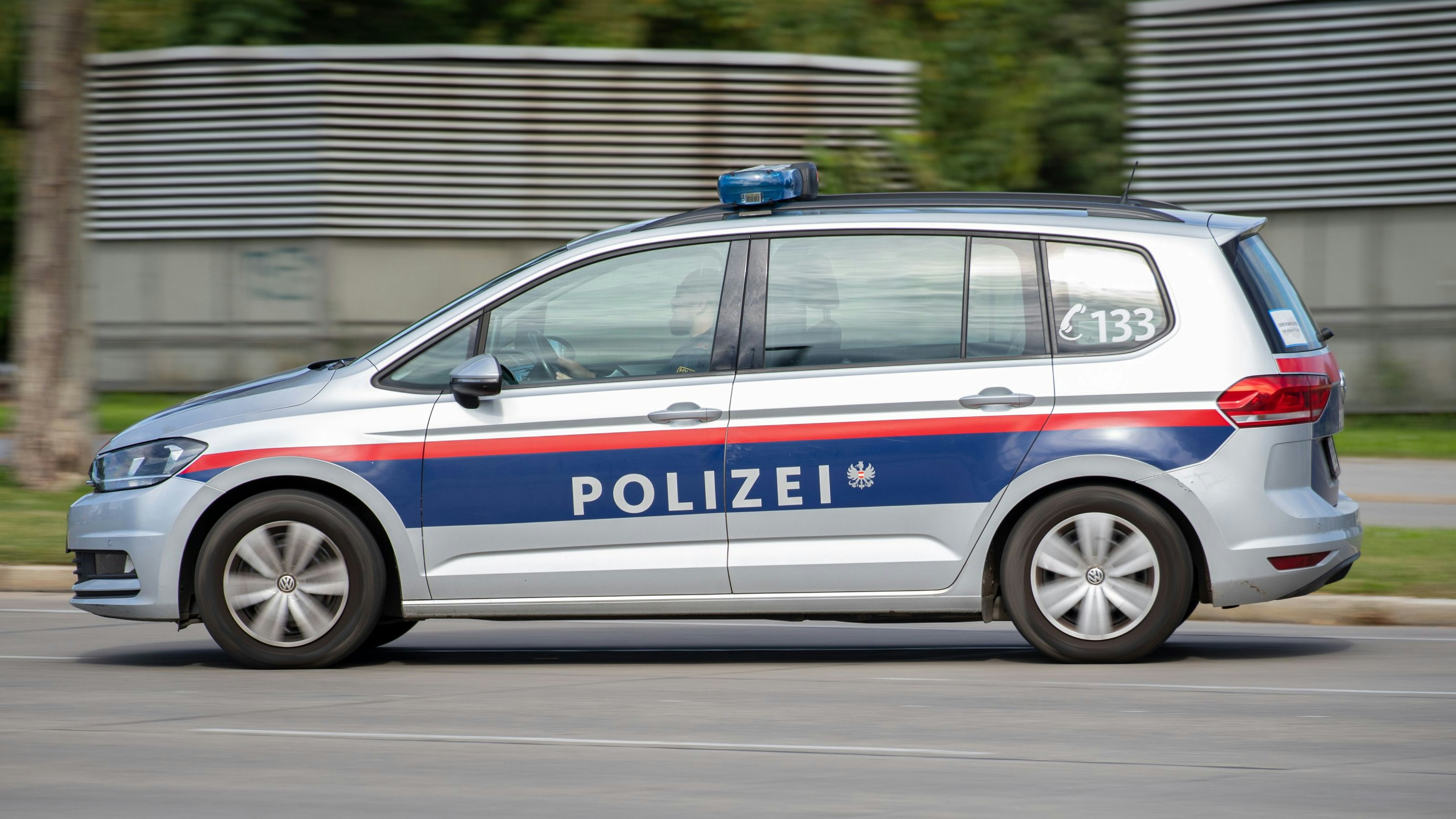 Die Polizei nahm den 47-jährigen Angreifer fest (Symbolbild).