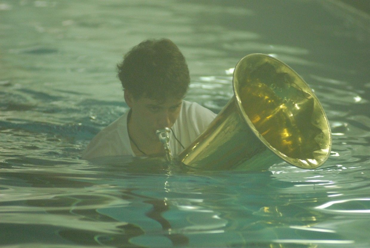 "Tristan: Schwimmen und Schweigen!"