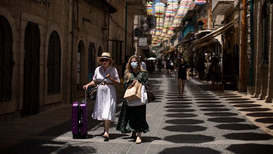 In Israel steigt die Zahl der Corona-Neuinfektionen weiter deutlich an.